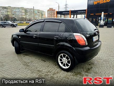 Киа Рио, объемом двигателя 1.4 л и пробегом 171 тыс. км за 4450 $, фото 5 на Automoto.ua