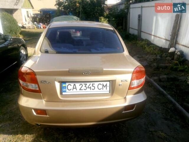 Желтый Киа Рио, объемом двигателя 1.3 л и пробегом 150 тыс. км за 3950 $, фото 7 на Automoto.ua