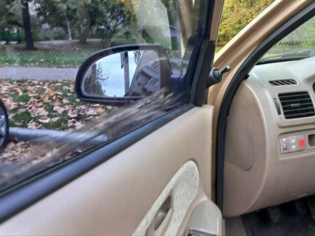 Жовтий Кіа Ріо, об'ємом двигуна 1.3 л та пробігом 156 тис. км за 2500 $, фото 7 на Automoto.ua