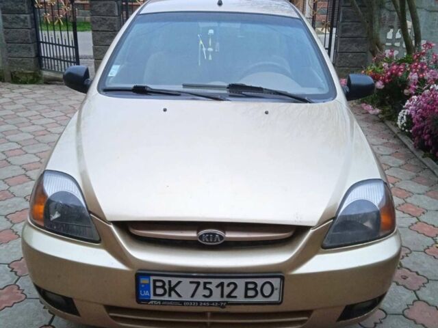 Жовтий Кіа Ріо, об'ємом двигуна 1.34 л та пробігом 214 тис. км за 2700 $, фото 8 на Automoto.ua