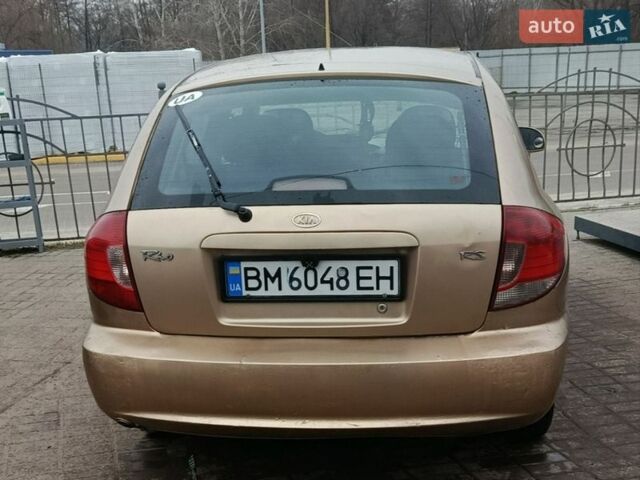 Жовтий Кіа Ріо, об'ємом двигуна 1.5 л та пробігом 227 тис. км за 2000 $, фото 1 на Automoto.ua