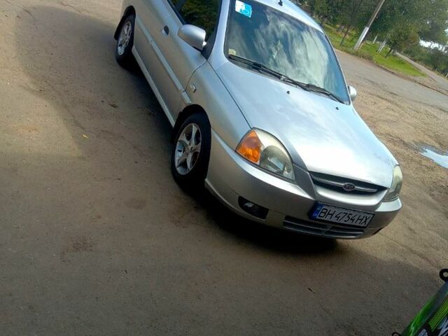 Сірий Кіа Ріо, об'ємом двигуна 1.3 л та пробігом 0 тис. км за 2400 $, фото 1 на Automoto.ua