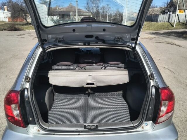 Сірий Кіа Ріо, об'ємом двигуна 1.3 л та пробігом 286 тис. км за 2850 $, фото 7 на Automoto.ua