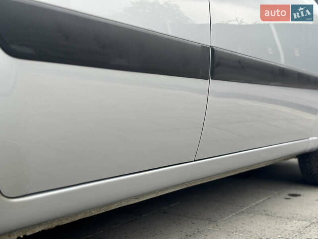 Серый Киа Рио, объемом двигателя 1.6 л и пробегом 172 тыс. км за 5600 $, фото 65 на Automoto.ua