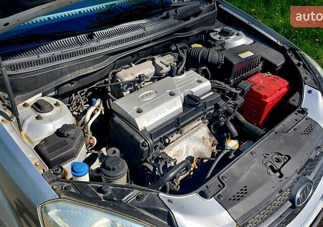 Серый Киа Рио, объемом двигателя 1.4 л и пробегом 184 тыс. км за 3750 $, фото 11 на Automoto.ua