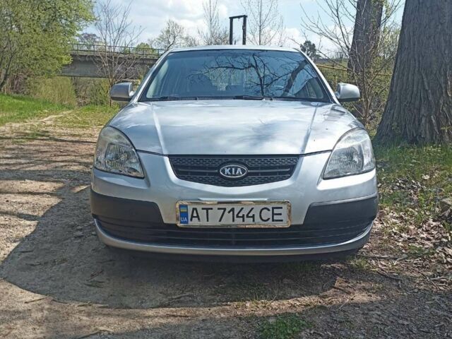 Серый Киа Рио, объемом двигателя 1.3 л и пробегом 225 тыс. км за 3500 $, фото 15 на Automoto.ua