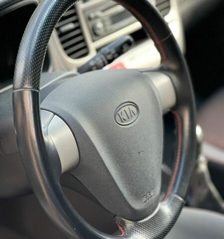 Серый Киа Рио, объемом двигателя 1.5 л и пробегом 265 тыс. км за 4499 $, фото 17 на Automoto.ua