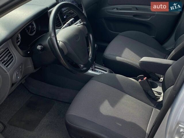 Серый Киа Рио, объемом двигателя 1.6 л и пробегом 179 тыс. км за 5999 $, фото 59 на Automoto.ua
