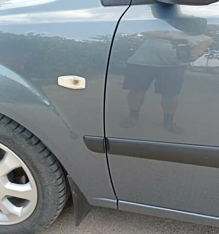 Серый Киа Рио, объемом двигателя 1.4 л и пробегом 194 тыс. км за 5999 $, фото 16 на Automoto.ua