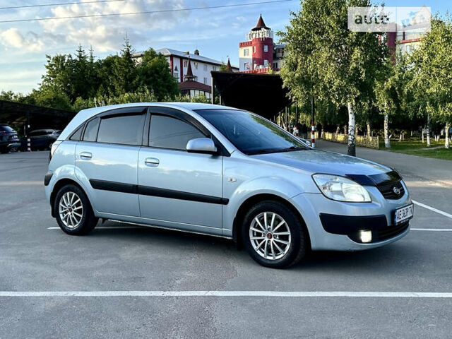 Серый Киа Рио, объемом двигателя 1.4 л и пробегом 211 тыс. км за 5700 $, фото 10 на Automoto.ua