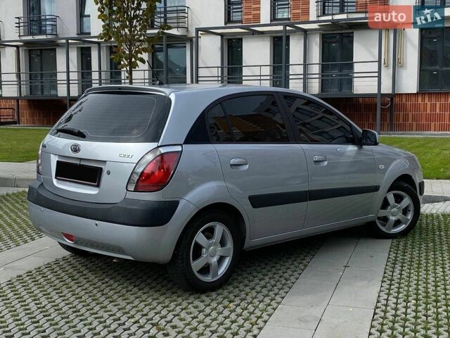 Серый Киа Рио, объемом двигателя 1.6 л и пробегом 179 тыс. км за 6499 $, фото 32 на Automoto.ua
