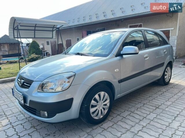 Серый Киа Рио, объемом двигателя 1.5 л и пробегом 265 тыс. км за 4499 $, фото 6 на Automoto.ua