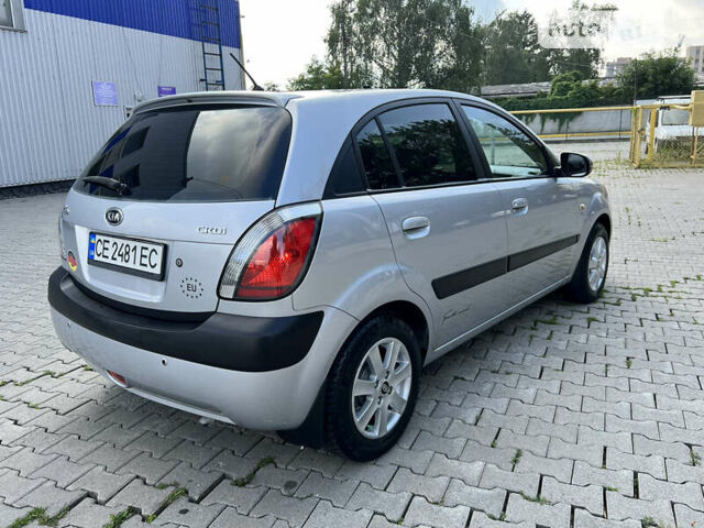 Серый Киа Рио, объемом двигателя 1.5 л и пробегом 214 тыс. км за 4250 $, фото 10 на Automoto.ua