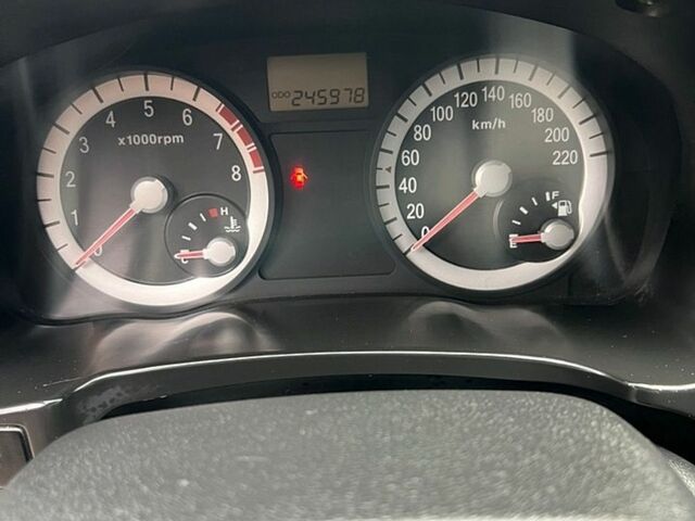 Серый Киа Рио, объемом двигателя 1.4 л и пробегом 245 тыс. км за 4200 $, фото 15 на Automoto.ua