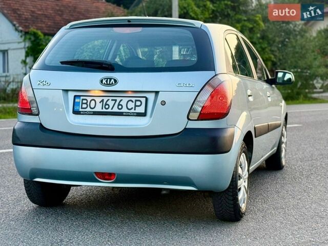 Серый Киа Рио, объемом двигателя 1.5 л и пробегом 279 тыс. км за 4550 $, фото 15 на Automoto.ua
