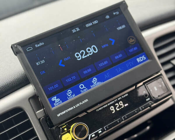 Серый Киа Рио, объемом двигателя 1.6 л и пробегом 172 тыс. км за 5600 $, фото 32 на Automoto.ua
