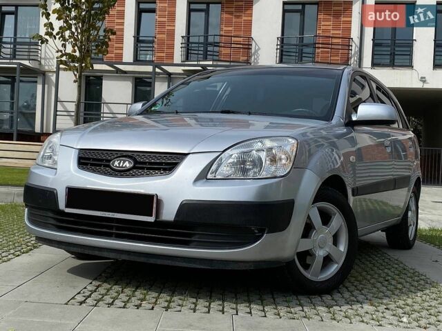 Серый Киа Рио, объемом двигателя 1.6 л и пробегом 179 тыс. км за 5999 $, фото 10 на Automoto.ua