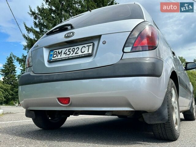 Сірий Кіа Ріо, об'ємом двигуна 1.4 л та пробігом 127 тис. км за 4800 $, фото 9 на Automoto.ua