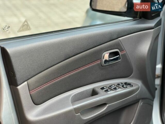 Серый Киа Рио, объемом двигателя 1.5 л и пробегом 265 тыс. км за 4499 $, фото 11 на Automoto.ua