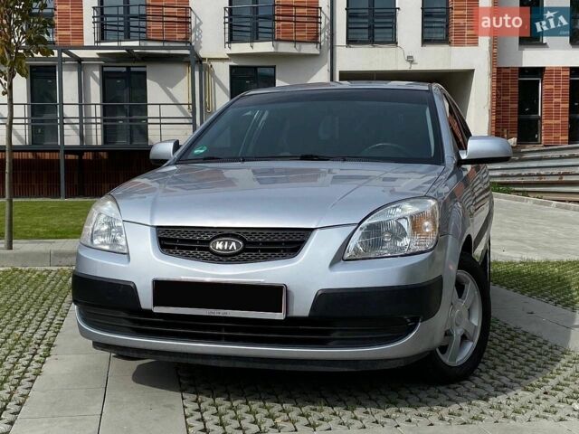 Серый Киа Рио, объемом двигателя 1.6 л и пробегом 179 тыс. км за 6499 $, фото 13 на Automoto.ua