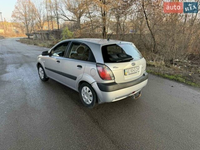 Сірий Кіа Ріо, об'ємом двигуна 1.4 л та пробігом 284 тис. км за 2699 $, фото 12 на Automoto.ua