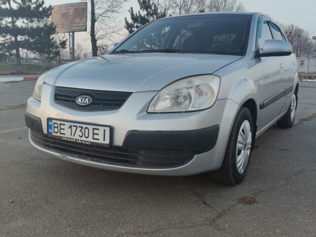 Серый Киа Рио, объемом двигателя 0 л и пробегом 147 тыс. км за 5500 $, фото 20 на Automoto.ua