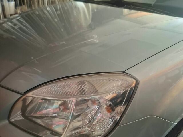 Сірий Кіа Ріо, об'ємом двигуна 1.4 л та пробігом 225 тис. км за 4100 $, фото 7 на Automoto.ua