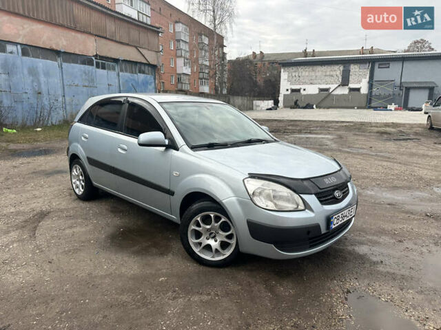 Серый Киа Рио, объемом двигателя 1.4 л и пробегом 223 тыс. км за 4700 $, фото 5 на Automoto.ua