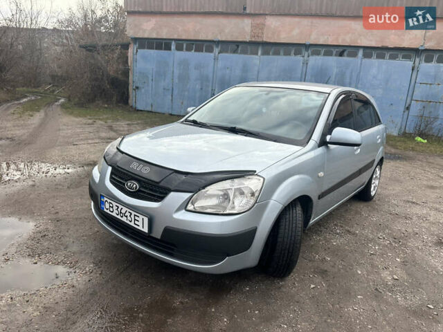 Серый Киа Рио, объемом двигателя 1.4 л и пробегом 223 тыс. км за 4700 $, фото 25 на Automoto.ua