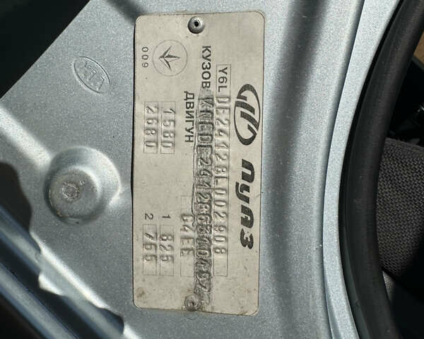 Серый Киа Рио, объемом двигателя 1.4 л и пробегом 223 тыс. км за 4900 $, фото 21 на Automoto.ua