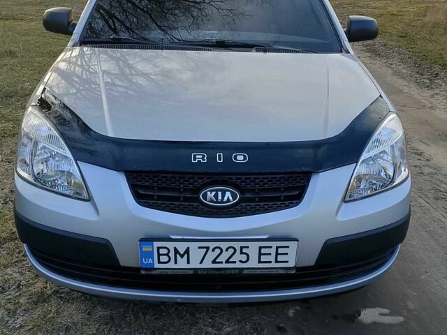 Сірий Кіа Ріо, об'ємом двигуна 1.4 л та пробігом 227 тис. км за 4000 $, фото 2 на Automoto.ua
