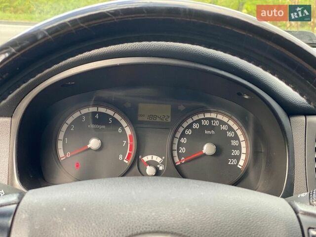 Серый Киа Рио, объемом двигателя 1.4 л и пробегом 188 тыс. км за 4600 $, фото 9 на Automoto.ua