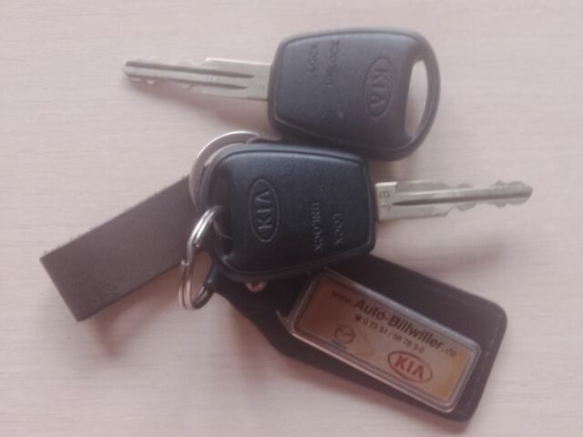 Сірий Кіа Ріо, об'ємом двигуна 1.4 л та пробігом 119 тис. км за 5000 $, фото 9 на Automoto.ua