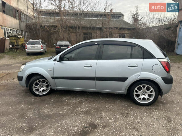 Серый Киа Рио, объемом двигателя 1.4 л и пробегом 223 тыс. км за 4700 $, фото 20 на Automoto.ua