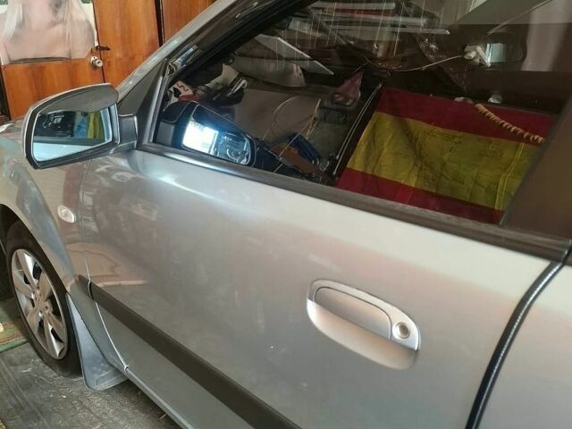 Сірий Кіа Ріо, об'ємом двигуна 1.4 л та пробігом 225 тис. км за 4100 $, фото 16 на Automoto.ua