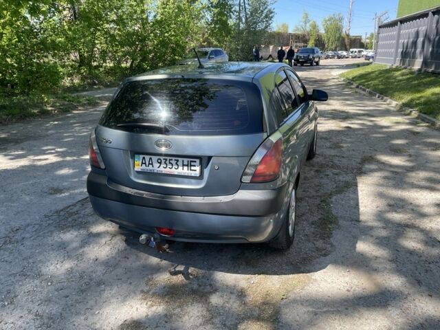 Серый Киа Рио, объемом двигателя 1.4 л и пробегом 253 тыс. км за 4300 $, фото 9 на Automoto.ua