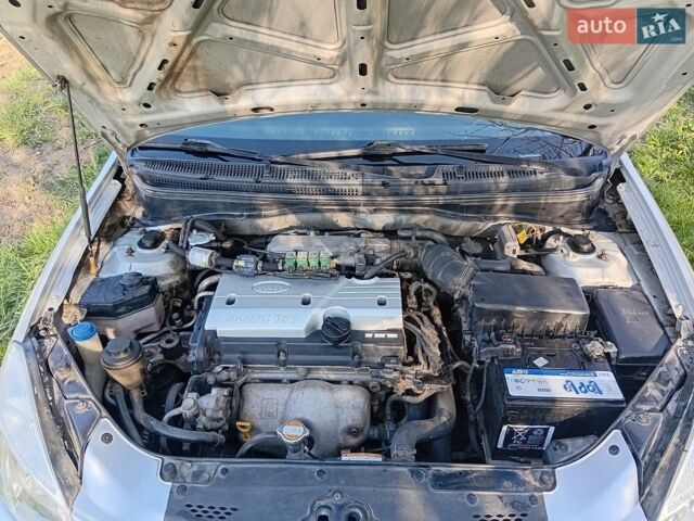 Серый Киа Рио, объемом двигателя 1.4 л и пробегом 220 тыс. км за 3699 $, фото 23 на Automoto.ua