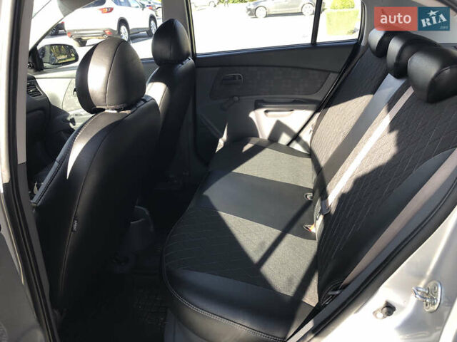 Киа Рио 2009 в Хмельницком на Automoto.ua Серый Киа Рио, объемом двигателя 1.4 л и пробегом 155 тыс. км за 5800 $, фото 11 на Automoto.ua
