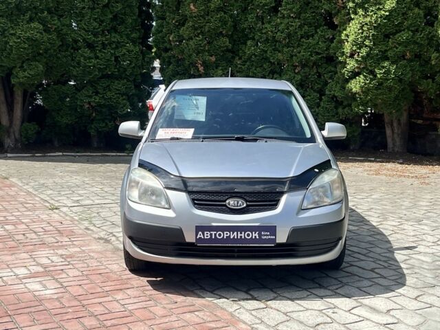 Серый Киа Рио, объемом двигателя 1.4 л и пробегом 174 тыс. км за 3999 $, фото 7 на Automoto.ua