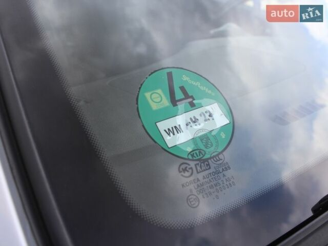 Сірий Кіа Ріо, об'ємом двигуна 1.4 л та пробігом 165 тис. км за 5590 $, фото 26 на Automoto.ua