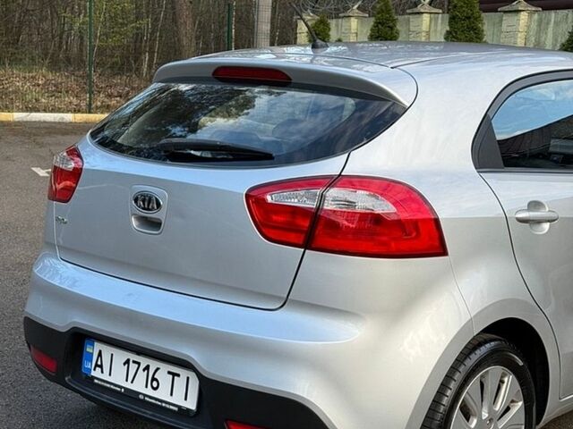 Сірий Кіа Ріо, об'ємом двигуна 1.4 л та пробігом 103 тис. км за 7500 $, фото 14 на Automoto.ua