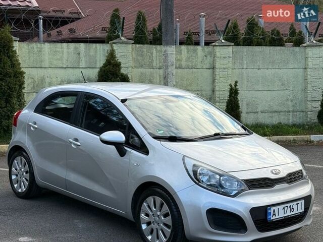 Серый Киа Рио, объемом двигателя 1.4 л и пробегом 103 тыс. км за 8000 $, фото 7 на Automoto.ua