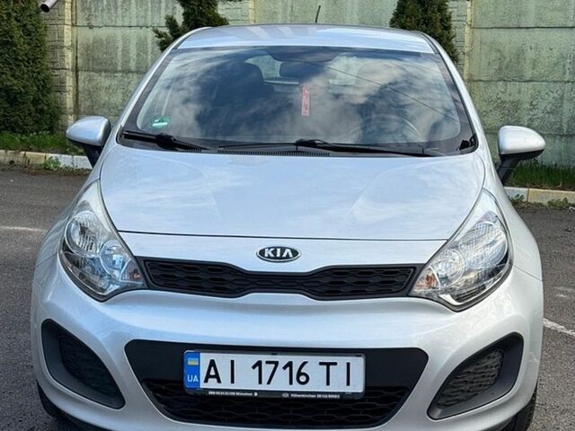 Сірий Кіа Ріо, об'ємом двигуна 1.4 л та пробігом 103 тис. км за 7500 $, фото 3 на Automoto.ua