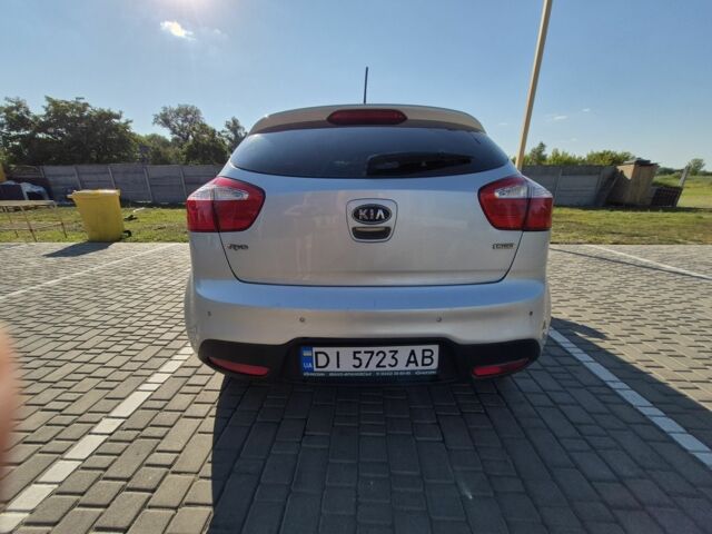 Серый Киа Рио, объемом двигателя 1.4 л и пробегом 254 тыс. км за 6497 $, фото 3 на Automoto.ua