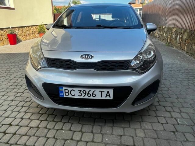 Серый Киа Рио, объемом двигателя 1.1 л и пробегом 217 тыс. км за 5400 $, фото 8 на Automoto.ua