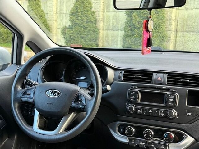 Сірий Кіа Ріо, об'ємом двигуна 1.4 л та пробігом 103 тис. км за 7500 $, фото 20 на Automoto.ua