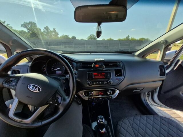 Серый Киа Рио, объемом двигателя 1.4 л и пробегом 254 тыс. км за 6497 $, фото 11 на Automoto.ua