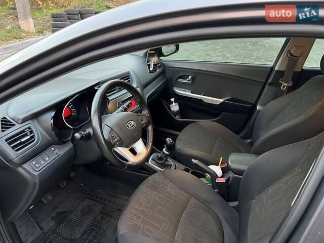 Кіа Ріо 2012 у Одесі на Automoto.ua Сірий Кіа Ріо, об'ємом двигуна 1.6 л та пробігом 103 тис. км за 6650 $, фото 8 на Automoto.ua