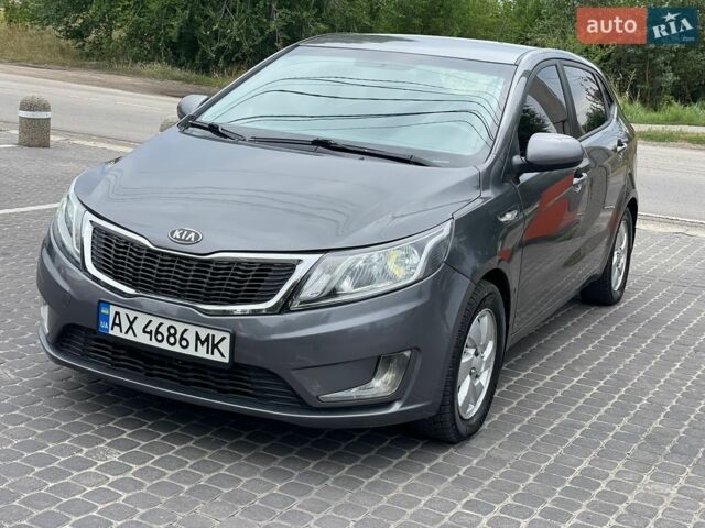 Сірий Кіа Ріо, об'ємом двигуна 1.4 л та пробігом 177 тис. км за 6770 $, фото 1 на Automoto.ua