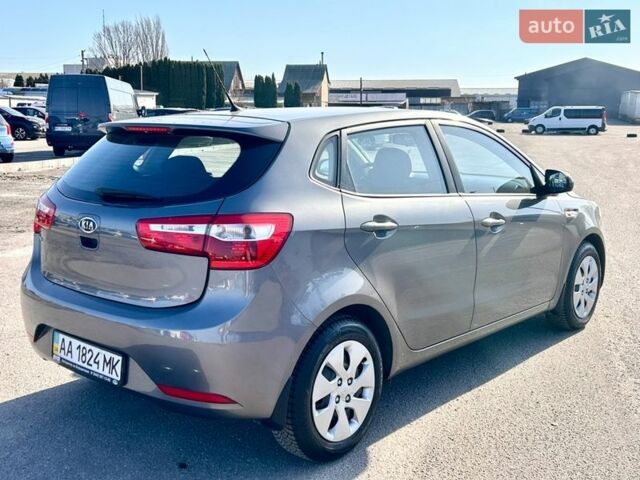 Сірий Кіа Ріо, об'ємом двигуна 1.4 л та пробігом 80 тис. км за 8200 $, фото 4 на Automoto.ua